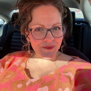 Meet your Posher, Natasha